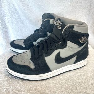 Jordan Nike Sneakers Women 6.5 Grey Black shoes DZ22523-001 Authentic air